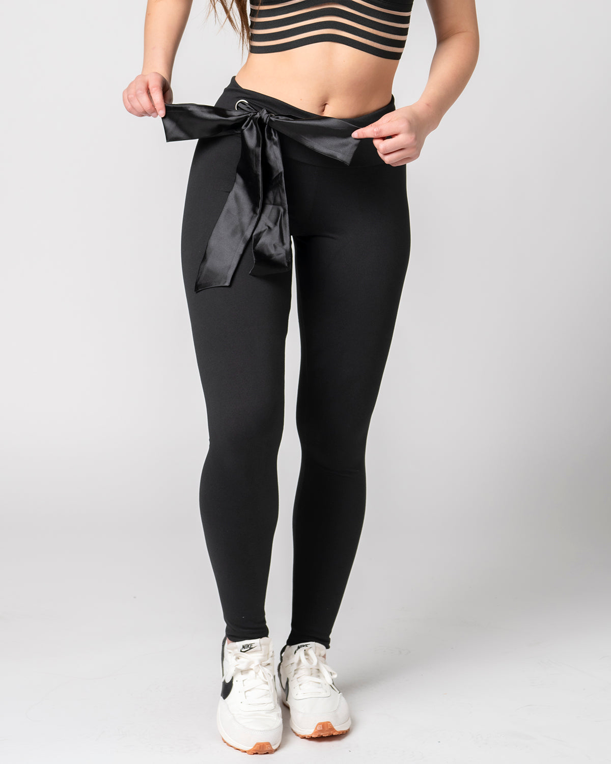 *The OG* (Cute Booty Leggings) - Blackout